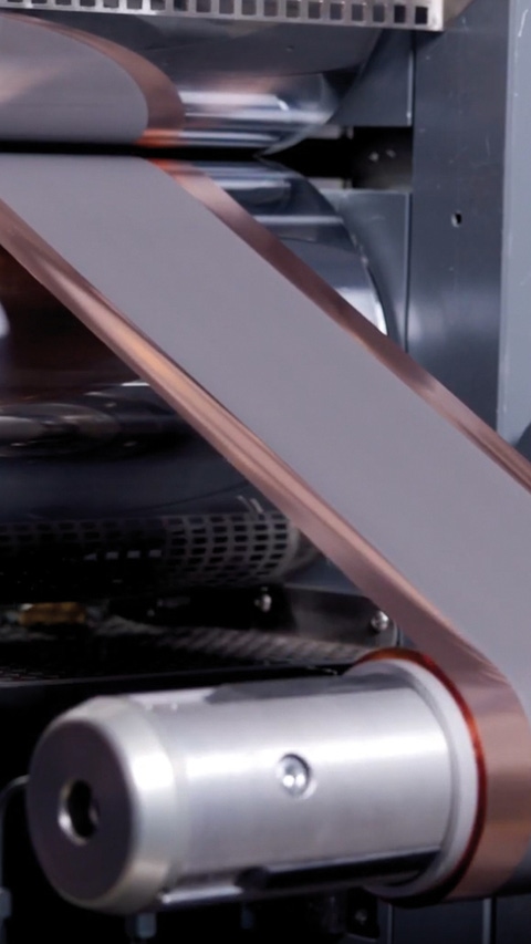 Chemetall launches first global chromium- and fluoride-free Gardolene® D passivation solution for copper foils to the market
(Photo: BASF)